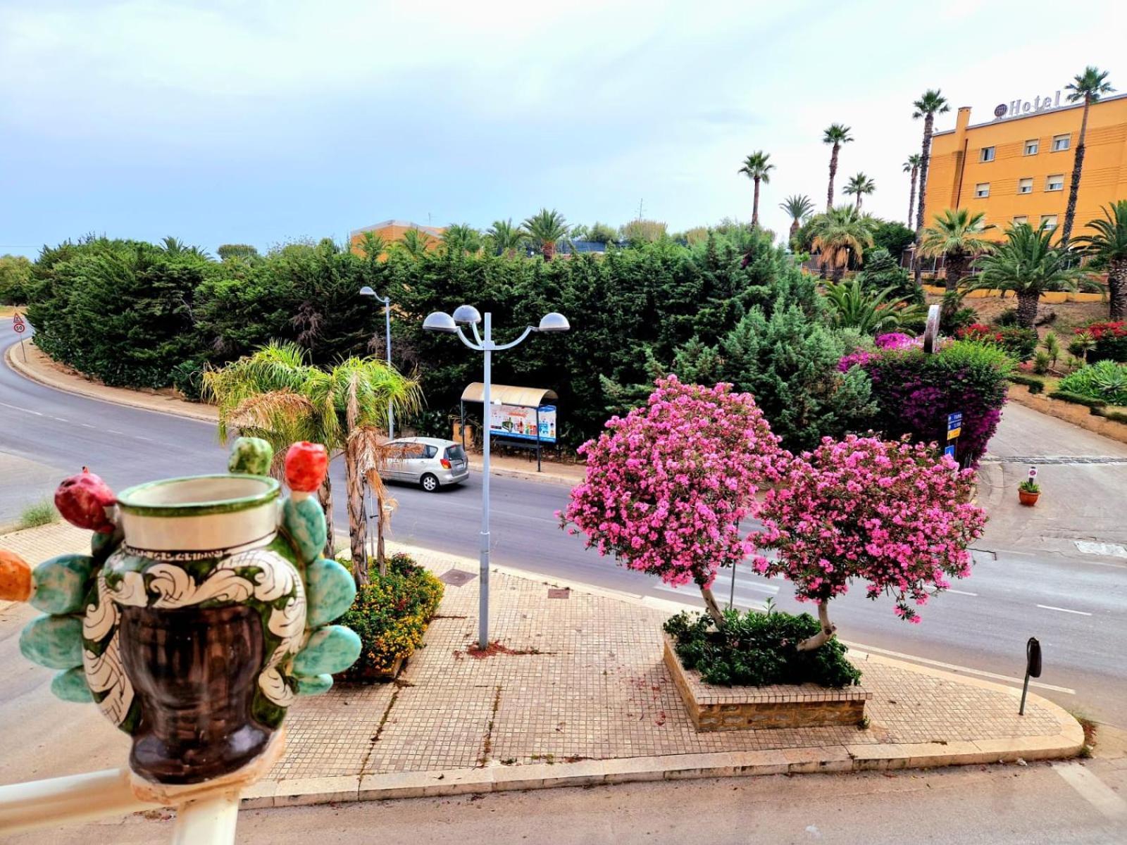 B&B Il Giardino Dei Templi Αγκριτζέντο Εξωτερικό φωτογραφία